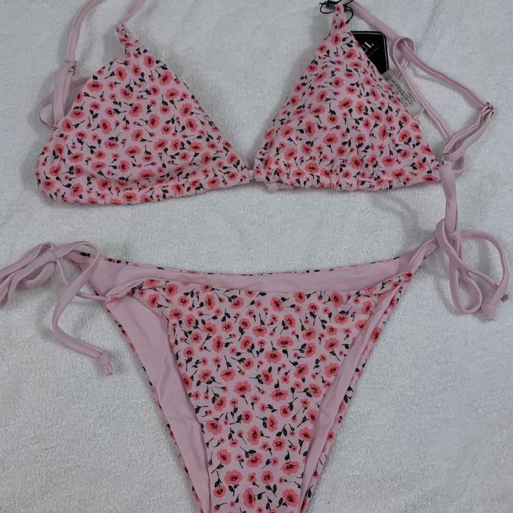 triangle bikini